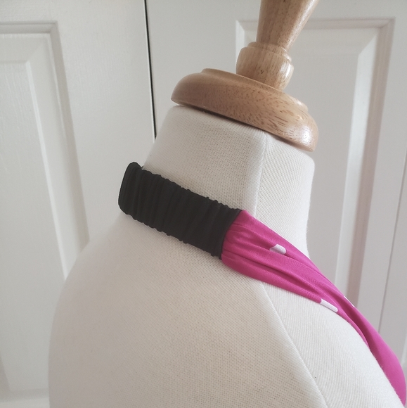 Cute Fushcia Floral Dress - Picture 6 of 6